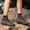  Bota Adventure em Couro GW24 Café 