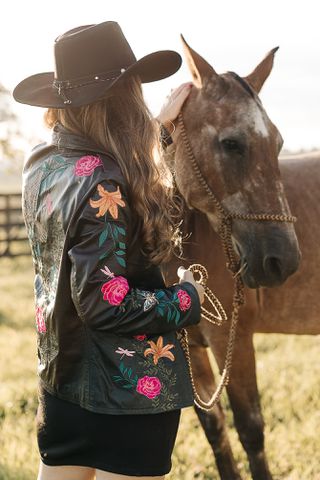 Jaqueta Couro Legitimo Bordada Preta - Zé Filó