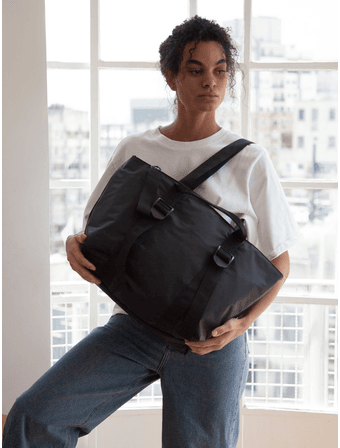 Sand Air Black - Thais Farage + A_línea - ALINEA-BR