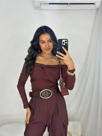 Blusa Marrom Ombro a Ombro Santes - SUBLIME 