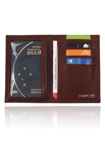 Porta Passaporte Couro Café Croco
