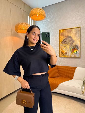 Cropped Hering Preto - 4010 - Rebeca Azevedo