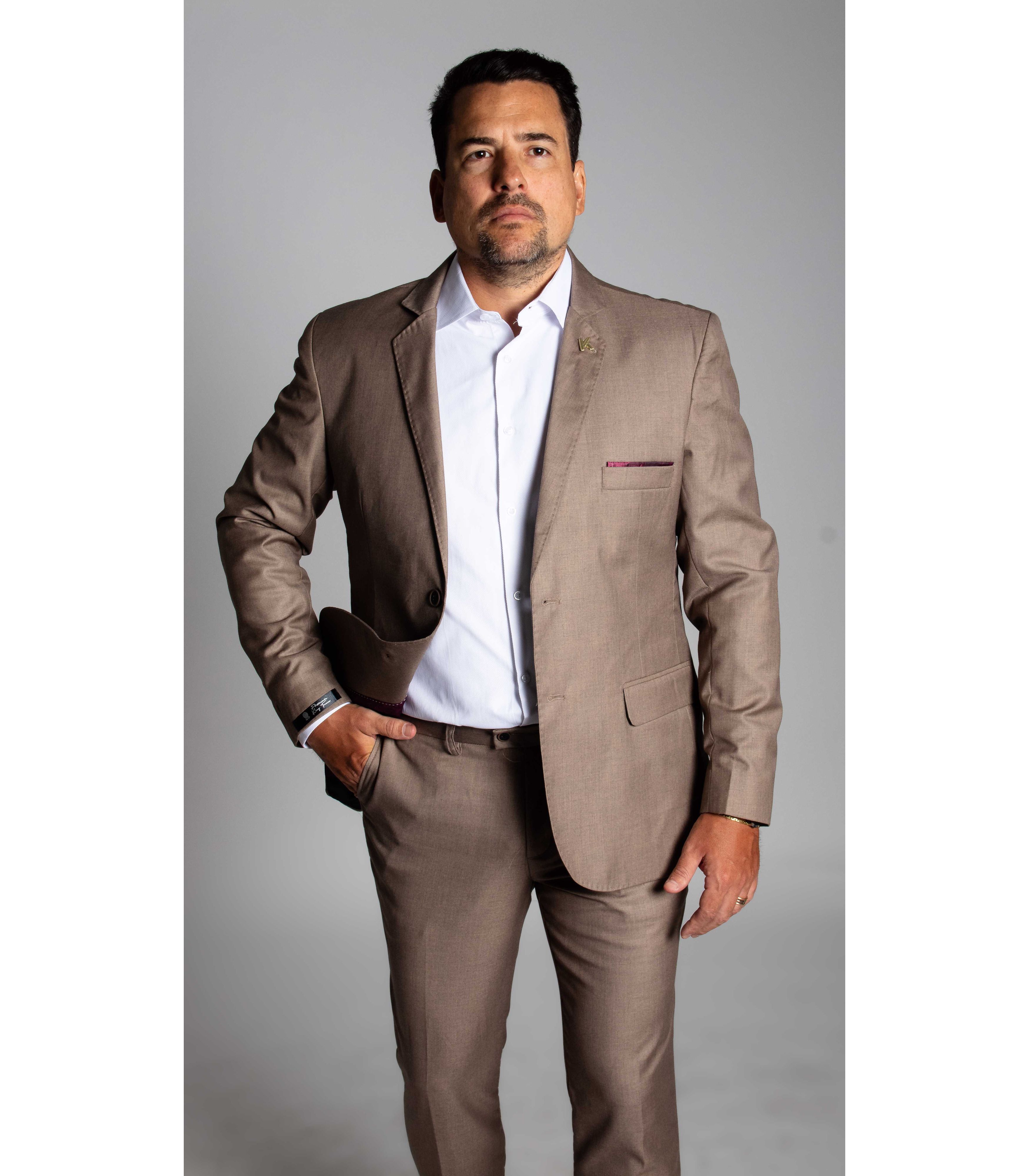 Costume Marrom Slim em Poliviscose - Coleção Tropi... - King Ternos