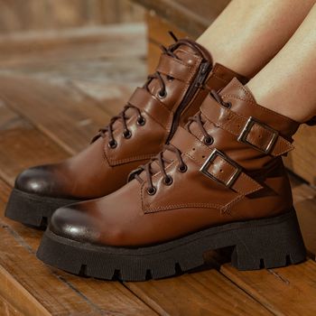 Botas 2025 e coturnos