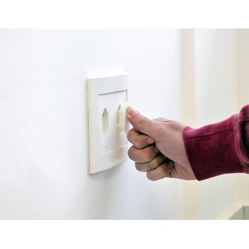 PROTETOR DE TOMADA BRANCO - 3 PEÇA - FLUZÃO CONSTRUÇÃO