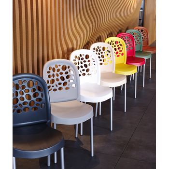 CADEIRA DELUXE FORTE PLÁSTICO - FLUZÃO CONSTRUÇÃO