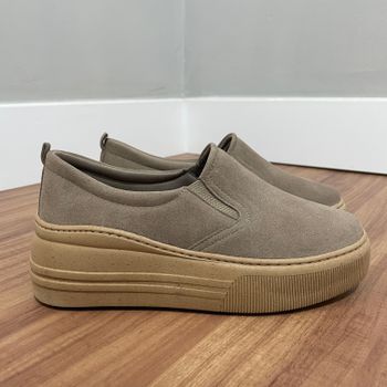 Slip On Melina - Camurça Areia - B526 - Outlet Banana Rosa