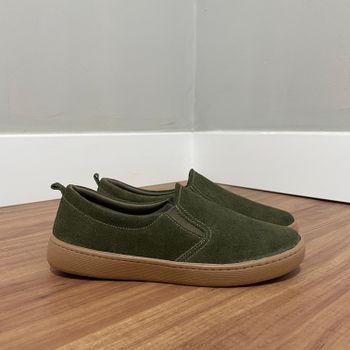 Slip On Camila - Couro Camurça Verde Militar - B5... - Outlet Banana Rosa