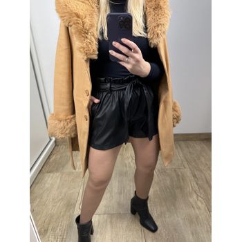 Short Courino Mari Preto
