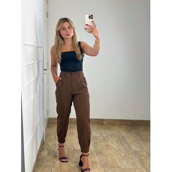Calça Cenoura Alfaiataria Marrom