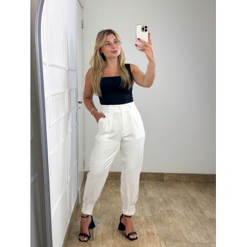Calça Cenoura Alfaiataria Off White
