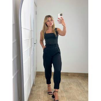Calça Cenoura Alfaiataria Preta