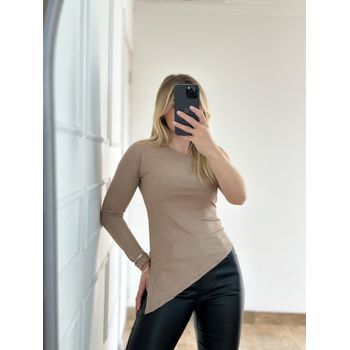 Blusa Assimétrica Nude