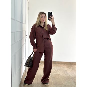 Conjunto Alfaiataria Calça e Camisa Marrom