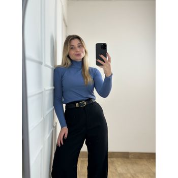 Blusa Básica em Modal Azul