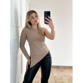 Blusa Assimétrica Nude