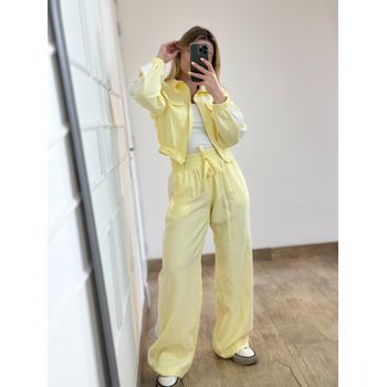 Conjunto Calça e Casaco Amarelo Manteiga