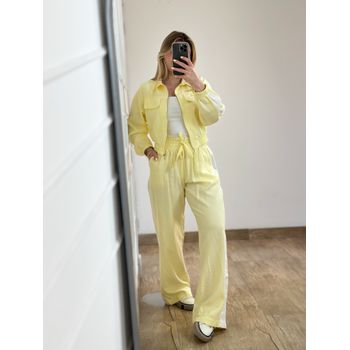 Conjunto Calça e Casaco Amarelo Manteiga