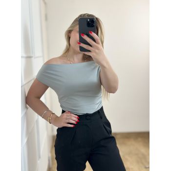 Blusa Poliamida Ombro a Ombro Cinza