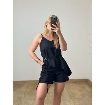 Conjunto Short e Blusa Assimétrica Preto
