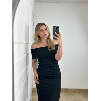 Vestido Tule Ombro a Ombro Preto