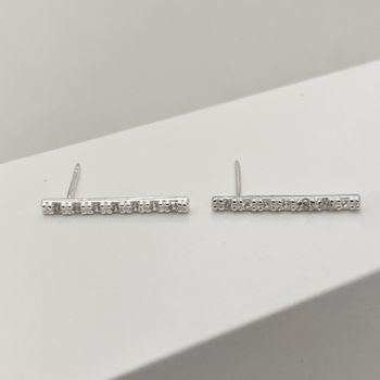 Brinco Palito Grande com Zirconia Prata 925 - 1011... - Roanne Jóias