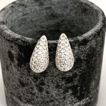 Brinco Gota Media Cravejada Zirconia Prata 925 - 1... - Roanne Jóias
