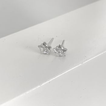 Brinco Estrela Zirconia Cristal 6x6mm Prata 925 - ... - Roanne Jóias