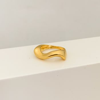 Anel Ondulado Banhado a Ouro 18k - 106514 - Roanne Jóias