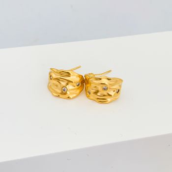 Meia Argola Martelada Banhada a Ouro 18k - 107594 - Roanne Jóias