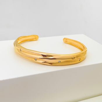 Bracelete Aberto com Textura Orgânica Banhado a Ou... - Roanne Jóias