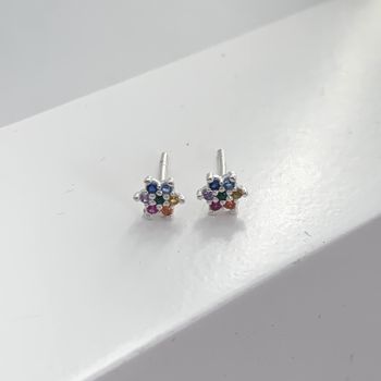 Brinco Flor com Zircônia Colorida Prata 925 - 1076... - Roanne Jóias