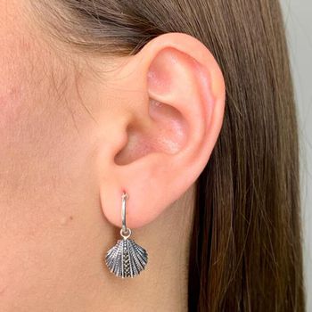 Argola Pingente de Concha com Marcassita Prata 925... - Roanne Jóias