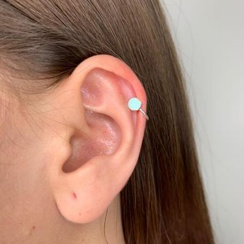 Piercing de Cartilagem Verde Fake Prata 925 - 101... - Roanne Jóias