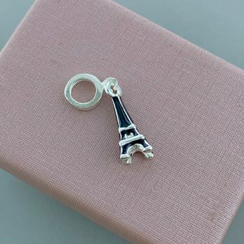 Berloque Torre Eiffel com Resina Preta Prata 925 -... - Roanne Jóias