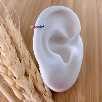 Piercing De Cartilagem Com Zircônia Colorida Prata... - Roanne Jóias