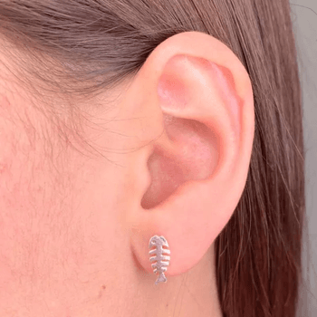 Brinco Prata Legítima 925 Peixe Liso - 10120066 - Roanne Jóias