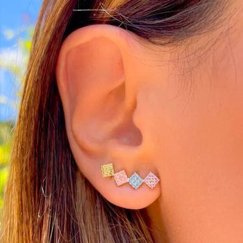 Brinco Ear Cuff Com Zircônias Coloridas Banho Ouro... - Roanne Jóias
