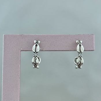 Brinco Meia Argola Prata Legítima 925 5 Buzios Env... - Roanne Jóias