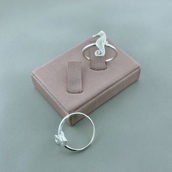 Anel Prata Legitima 925 Cavalo Marinho - 10121471 - Roanne Jóias