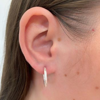 Brinco Argola Fina Zirconia Grande Prata 925 - 101... - Roanne Jóias