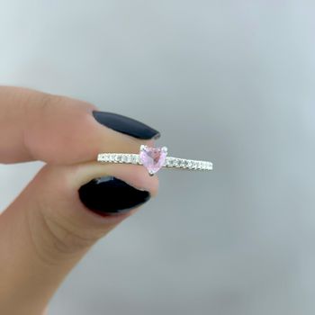 Anel Coraçao Rosa Claro e Aro com Zirconia Prata 9... - Roanne Jóias