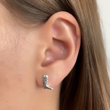 Brinco Prata Legitima 925 Bota Desenhada - 1011831... - Roanne Jóias