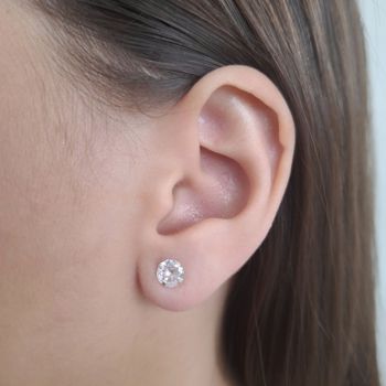 Brinco Solitario Zirconia Cristal 6mm Prata 925 - ... - Roanne Jóias