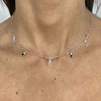 Choker Pingente Trevo Vazado e Coraçao Verde Esmer... - Roanne Jóias