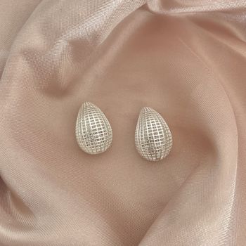 Brinco Gota Grande Renda Italiana Prata 925 - 1011... - Roanne Jóias