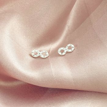 Brinco Infinito com Zirconia Prata 925 - 101183240 - Roanne Jóias