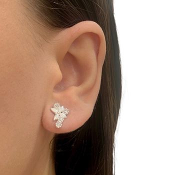 Brinco Flor Com 4 Pontos Zirconia Prata 925 - 1011... - Roanne Jóias