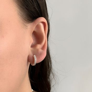 Argola Prata Legítima 925 Média com Zirconia Fecho... - Roanne Jóias