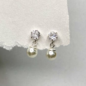 Brinco Baby Solitario 4mm e Perola 5mm Prata 925 -... - Roanne Jóias